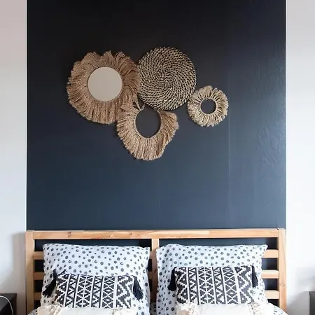 Le Carre Matabiau Hypercentre Gare Netflix Toulouse